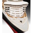 Revell Queen Mary 2  1:400